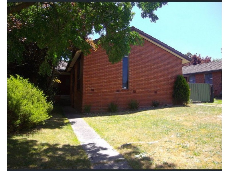 28 Fahey Crescent, Yallambie VIC 3085