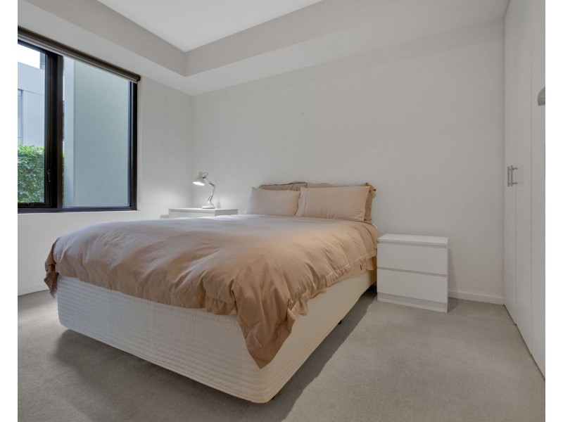 214/166 ROUSE STREET, Port Melbourne VIC 3207