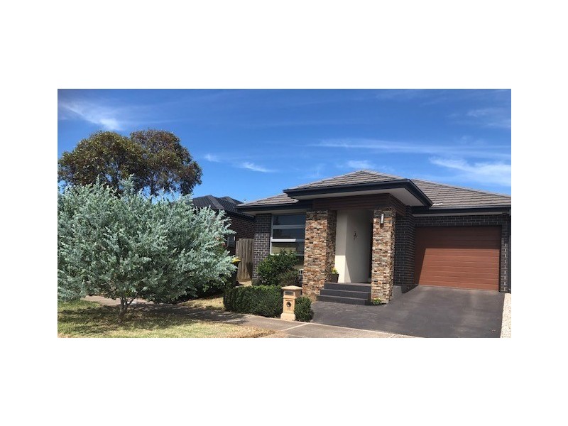 25 Patience Ave, Doreen VIC 3754