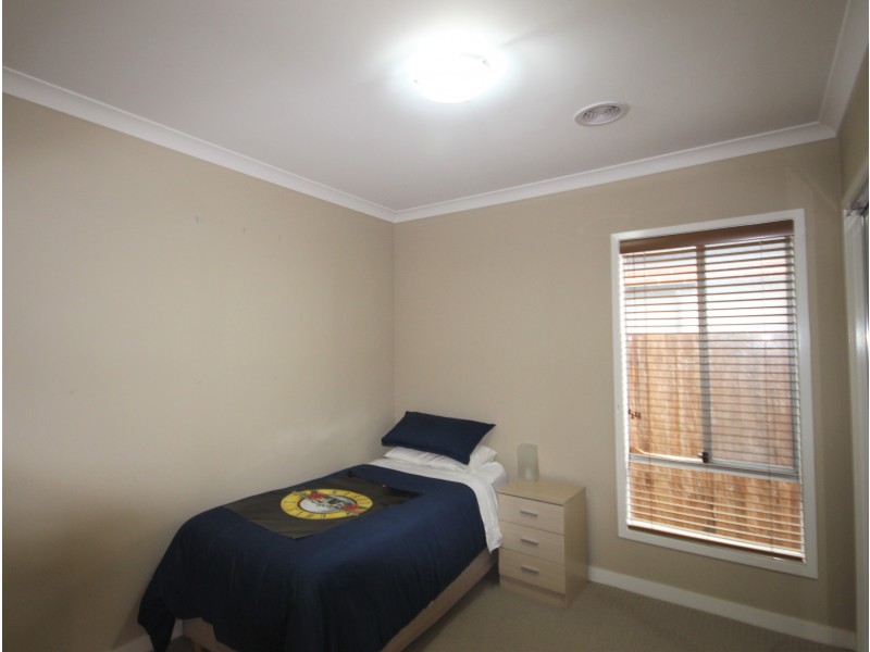 25 Patience Ave, Doreen VIC 3754