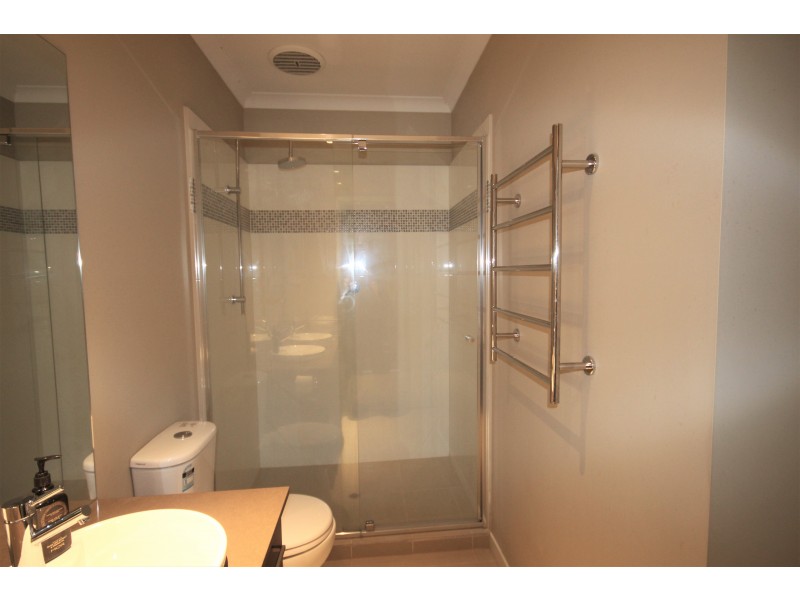 25 Patience Ave, Doreen VIC 3754