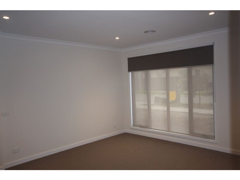 21 Grove Street, Mernda VIC 3754