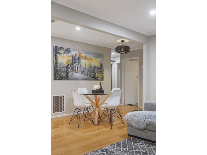 21 Yerrawa Drive, Watsonia VIC 3087