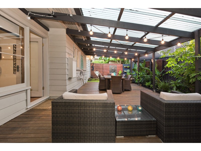 19 Paterson Cres, Greensborough VIC 3088