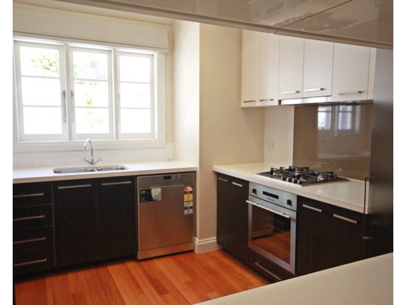 2/46 Diamond Creek Road, Greensborough VIC 3088