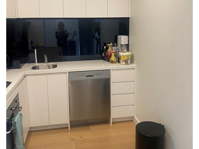 102/82 Hawdon Street, Heidelberg VIC 3084