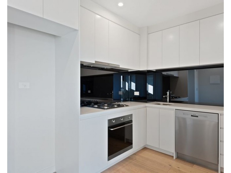 102/82 Hawdon Street, Heidelberg VIC 3084