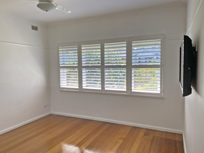 31 Tarana Avenue, Glenroy VIC 3046