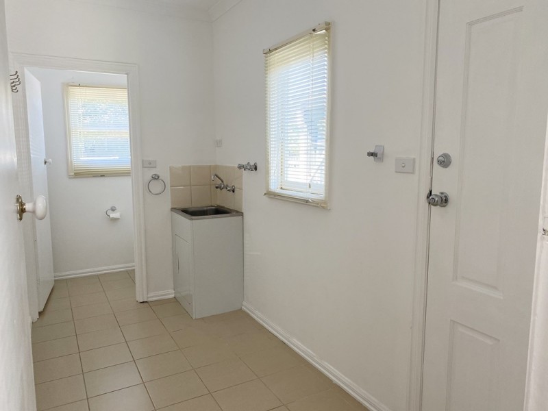 31 Tarana Avenue, Glenroy VIC 3046