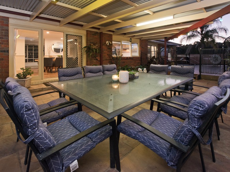 45 Balmoral Circuit, Eltham VIC 3095