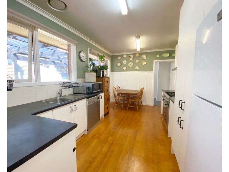 180 Nepean Street, Greensborough VIC 3088