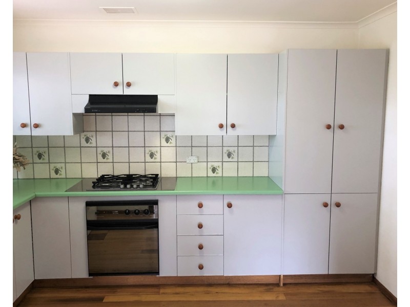 2/16 Vermont Parade, Greensborough VIC 3088