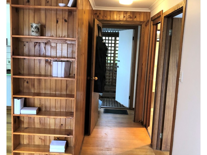 2/16 Vermont Parade, Greensborough VIC 3088