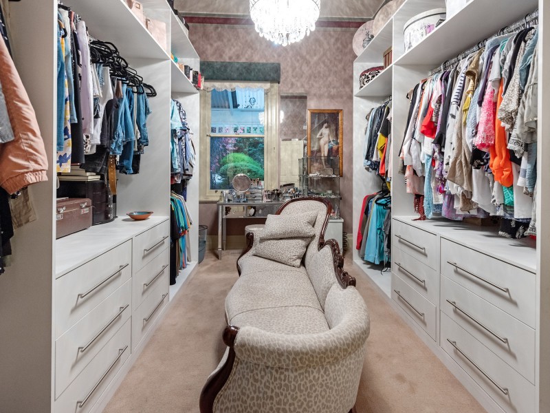 9 Millers Road, Kangaroo Ground VIC 3097