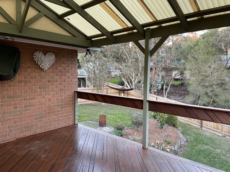 54 James Cook Drive, Diamond Creek VIC 3089