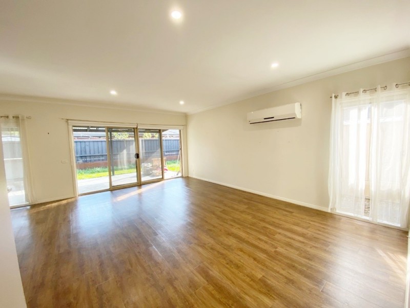 21 Bedervale Loop, Doreen VIC 3754