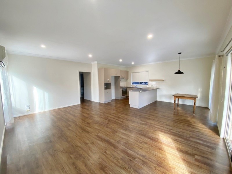 21 Bedervale Loop, Doreen VIC 3754