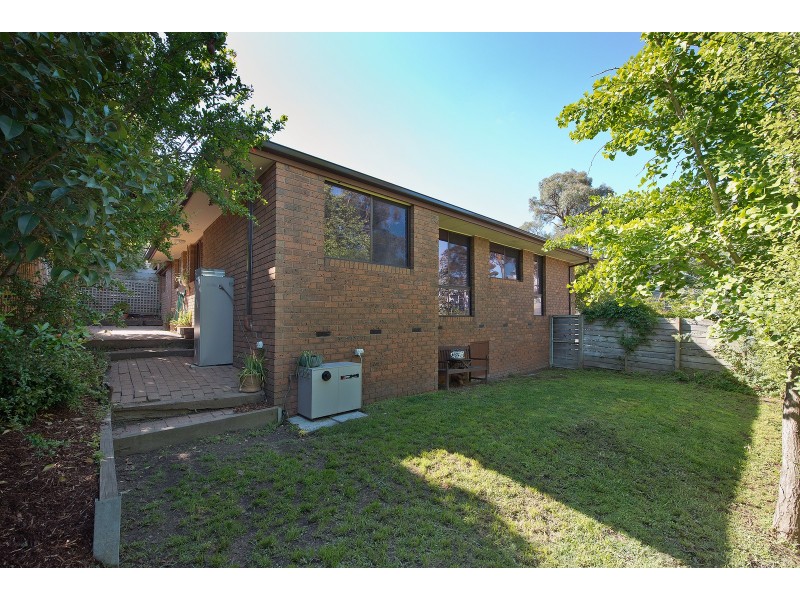 1/90 Cowin Street, Diamond Creek VIC 3089