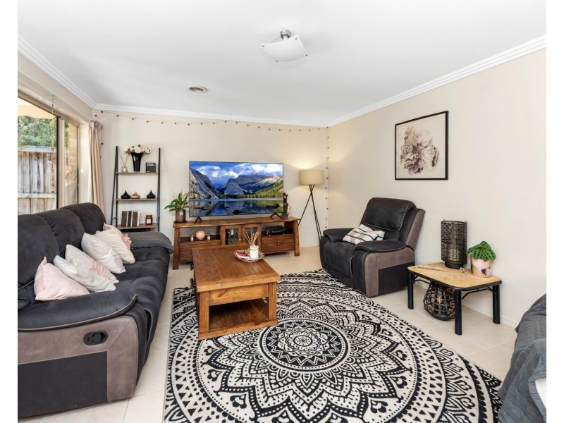 4 Tallis Grove, Doreen VIC 3754