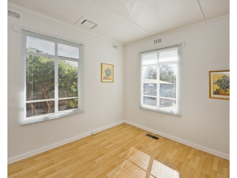 36 Drysdale Street, Reservoir VIC 3073