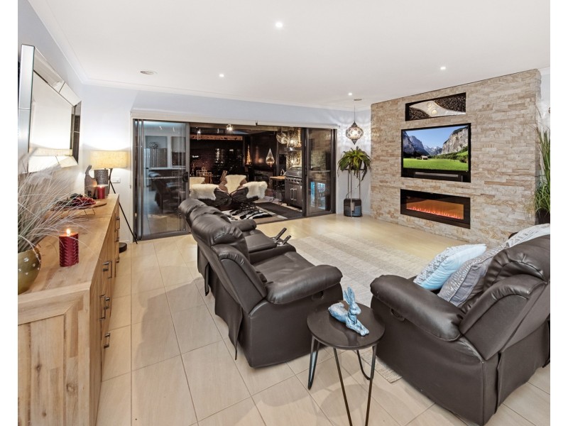 3 Ambleside Link, Doreen VIC 3754