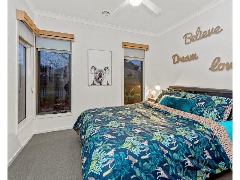 3 Ambleside Link, Doreen VIC 3754