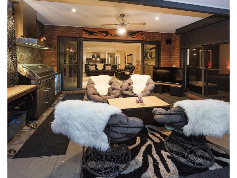 3 Ambleside Link, Doreen VIC 3754