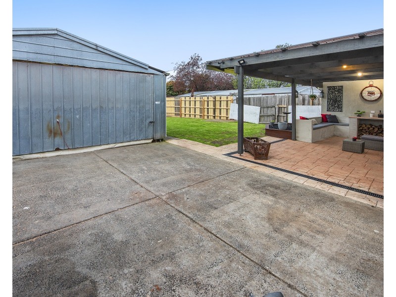 16 Johnsons Road, Mernda VIC 3754