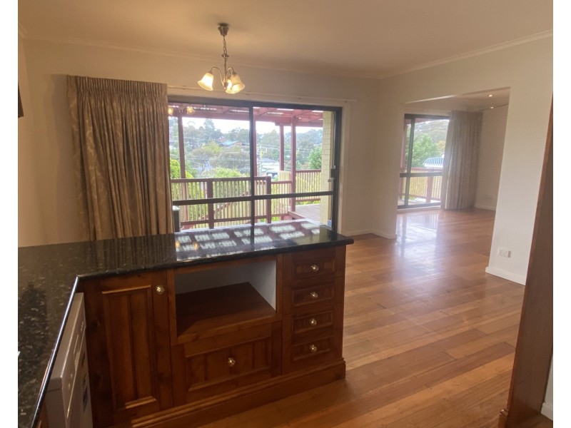 56 Broad Gully Road, Diamond Creek VIC 3089