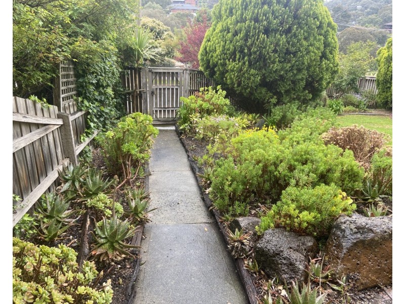 56 Broad Gully Road, Diamond Creek VIC 3089