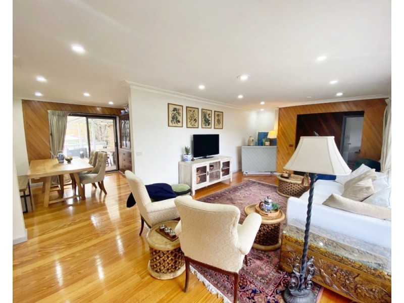 11 Terrara Court, Montmorency VIC 3094