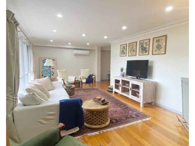 11 Terrara Court, Montmorency VIC 3094