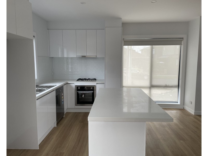 1/33 Connell Street, Glenroy VIC 3046