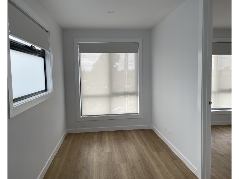 1/33 Connell Street, Glenroy VIC 3046