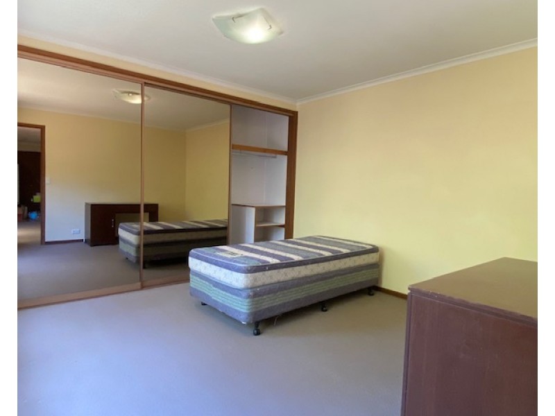 2/123 Rattray Road, Montmorency VIC 3094