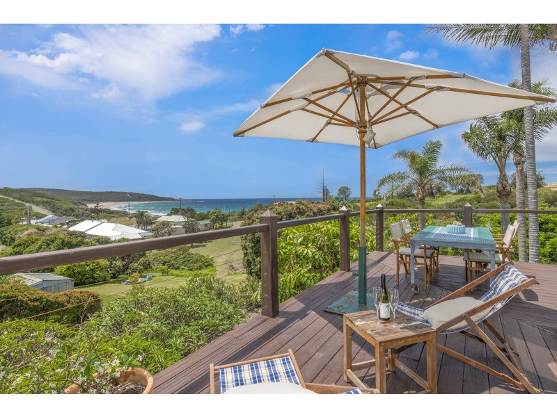 11 Clarke Street, Catherine Hill Bay NSW 2281