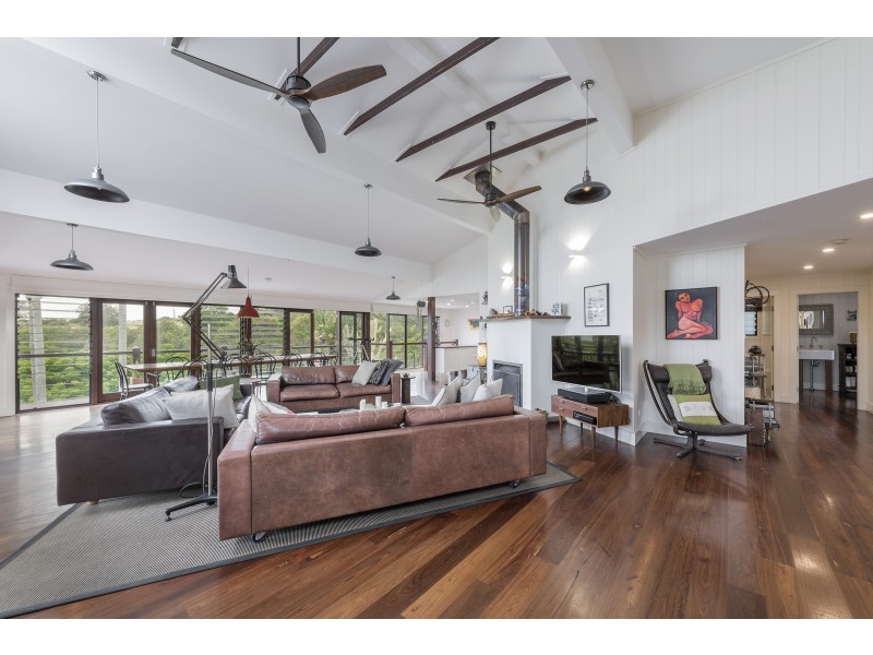 11 Clarke Street, Catherine Hill Bay NSW 2281