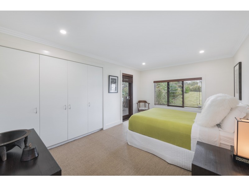 11 Clarke Street, Catherine Hill Bay NSW 2281