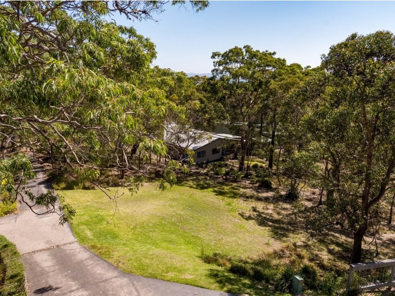 5 Lake Ridge Lane, Murrays Beach NSW 2281