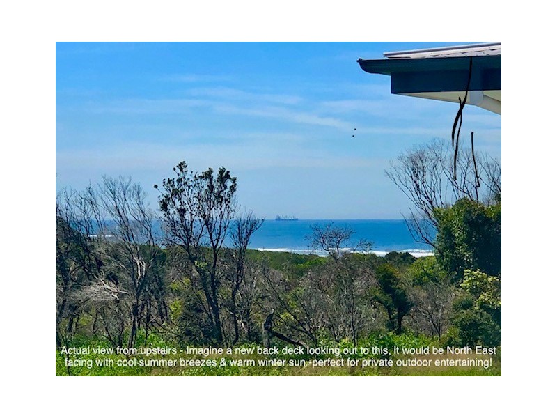 37 Seaside Circuit, Caves Beach NSW 2281