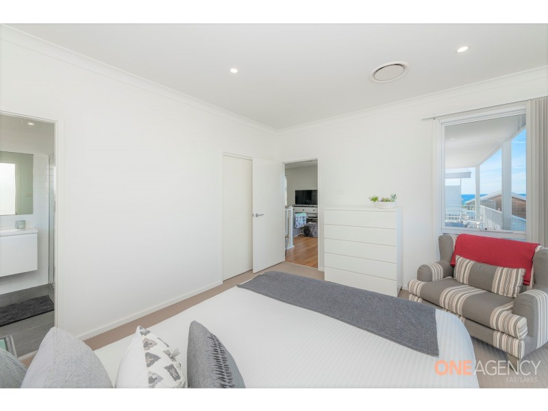 37 Seaside Circuit, Caves Beach NSW 2281