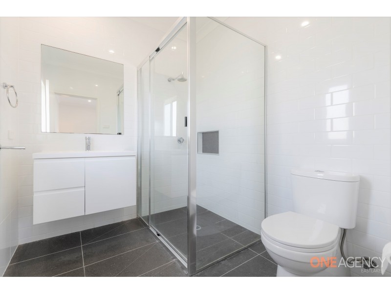 37 Seaside Circuit, Caves Beach NSW 2281