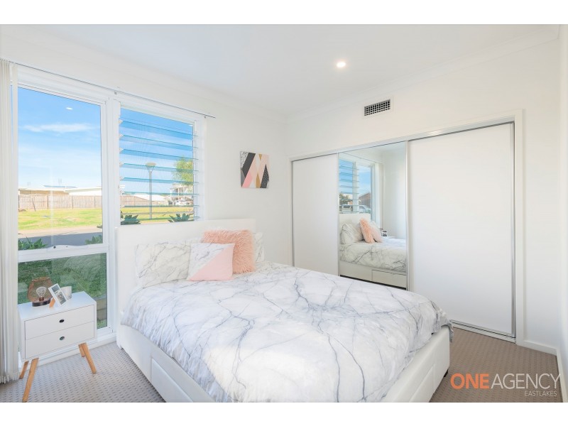 37 Seaside Circuit, Caves Beach NSW 2281