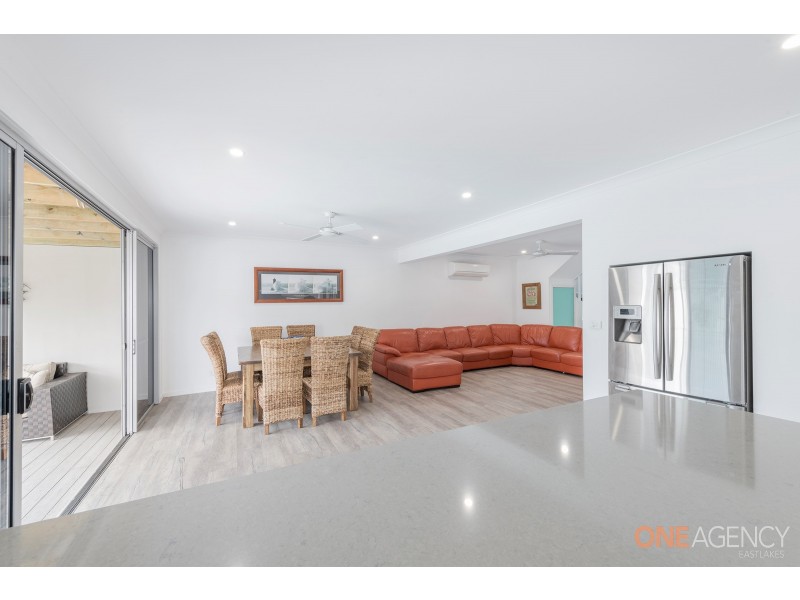 18 Ashley Street,, Marks Point NSW 2280