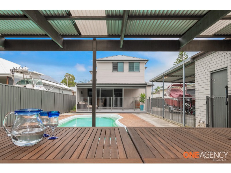 18 Ashley Street,, Marks Point NSW 2280