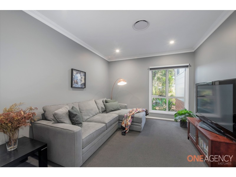 27 Bentwing Parade, Murrays Beach NSW 2281