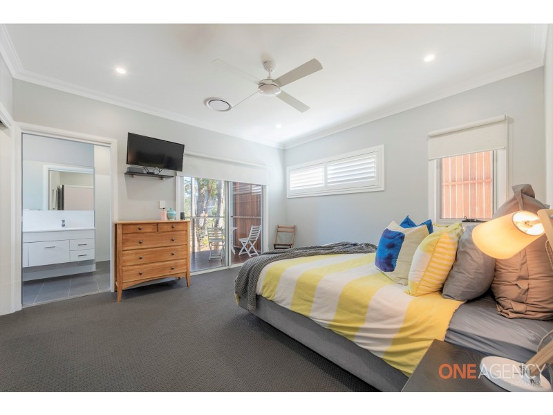 27 Bentwing Parade, Murrays Beach NSW 2281