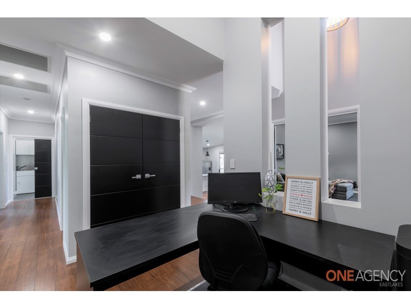 27 Bentwing Parade, Murrays Beach NSW 2281
