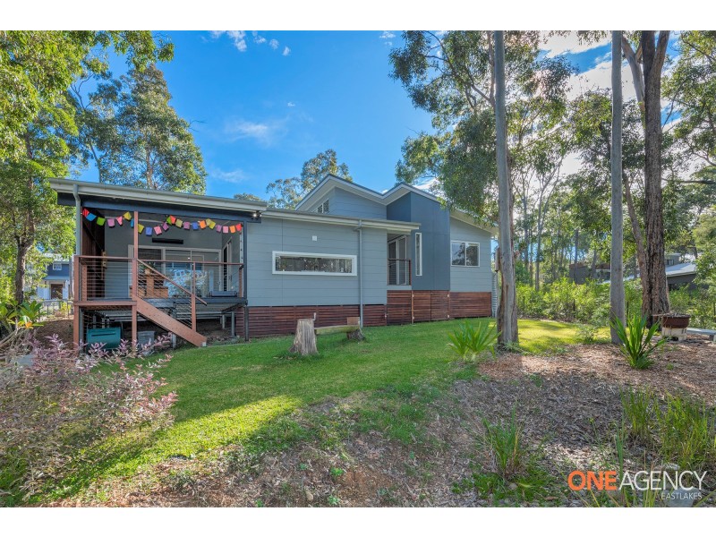 27 Bentwing Parade, Murrays Beach NSW 2281