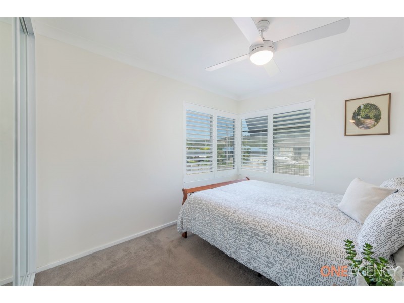 148 Macquarie Grove, Caves Beach NSW 2281